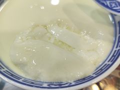 -广信牛奶甜品世家(台东店)