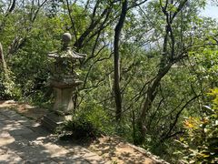 -灵岩山风景区