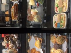 -星巴克臻选(南京金茂览秀城店)