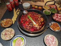 -四小区火锅·巷子里的重庆火锅(花照壁店)