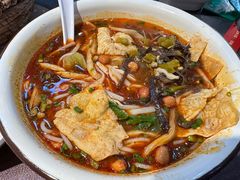 -丽丽三鲜螺蛳粉(田林路店)