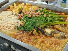 -在巷子里的烤肉店·螺蛳粉烤鱼·牛蛙(和美城店)