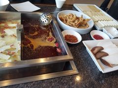 -皇城老妈·大连海鲜火锅(港湾店)