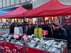 -百年港湾奥特莱斯(香炉礁店)