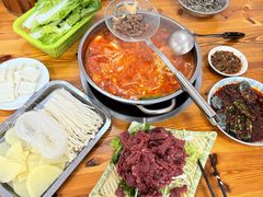 -苗侗地道红酸.酸汤鱼·酸汤牛肉