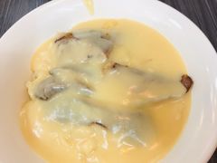 猪颈肉芝士捞公仔面-新记餐厅(香槟大厦店)