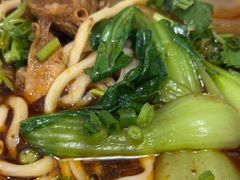 -醉牛腩·面小馆