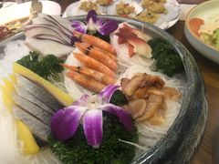 -青瓦餐厅·生鱼片·韩园烤肉(西塔店)