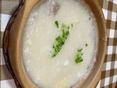 -新大咀港式茶餐厅(宝山万达店)