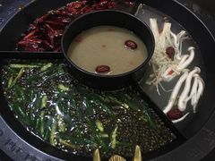 -重庆德庄火锅(体育中心店)