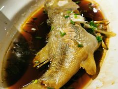 -上海虹桥西郊假日酒店