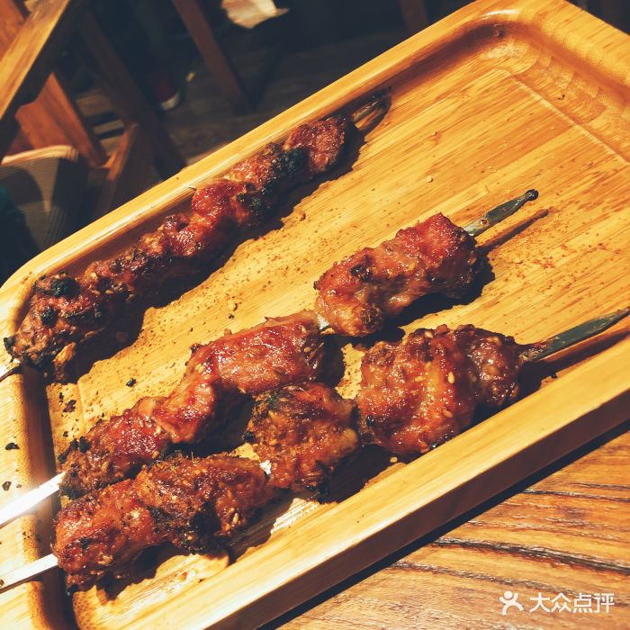 德吉蒙古煨炉餐厅羊肉串图片