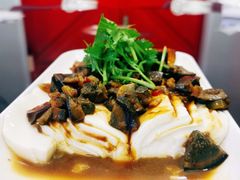 皮蛋豆腐-金陵暴走小龙虾·迷踪蟹(凯德MALL店)