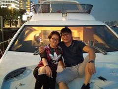 -北外滩百艇汇游艇俱乐部