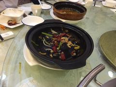 -马尔龙新疆饭店·清真(瑞景店)