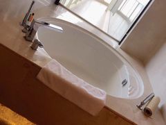 -舟山希尔顿酒店