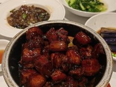溢香吉士红烧肉-老吉士(环贸iapm店)