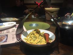 槐花炒土鸡蛋-老阿爸鲜鱼土菜(昆山花桥店)