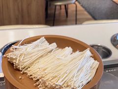 -龍歌自助小火锅(市南金茂湾店)