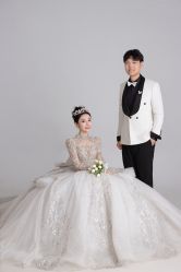 -MAO亲爱的猫婚纱摄影工作室
