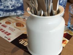 -必胜客(航洋国际店)