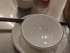 -胡须佬鸡煲四季火锅店(石厦西村直营店)