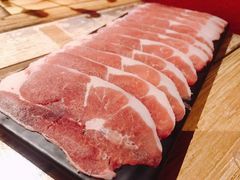 -虾弄弄海派小龙虾·牛羊蝎子火锅