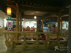 -绿岛汤泉韩式休闲会所