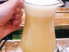 鲜榨玉米汁-胡须哥网红竹筒菜