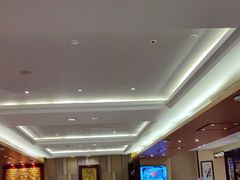 -广州中心皇冠假日酒店·百粤楼