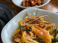 -牛信亭韩国料理·炭火烤肉(紫藤路店)