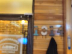 -河坝烧烤串城(金达莱店)