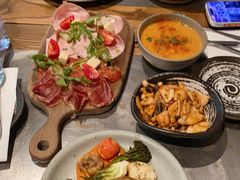 -Apollo·西班牙小酒馆(安福路店)