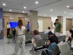 -上海大学附属上海和平眼科医院