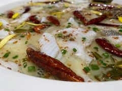 -江渔儿酸菜鱼·拔草餐厅(虎门君乐汇店)