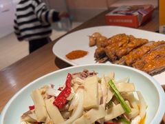 -谷丽麦馕新疆菜·清真(步步高梅溪新天地店)