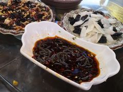 -聚八方土菜馆(余松路店)