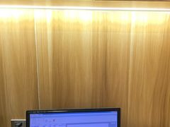 -上海仁爱医院口腔科 · 种植