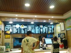 -焦记老潼关肉夹馍(东五路店)