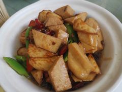 -天天向上素食餐厅(五台山店)