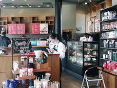 -星巴克臻选(中山石岐大信新都汇店)