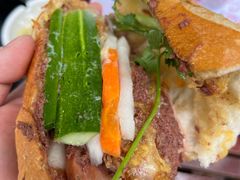 -Bánh Mì Huynh Hoa