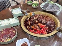 -巴倒烫陆派火锅山庄(南山总店)