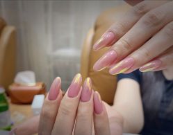 -猪猪女孩日式美睫美甲