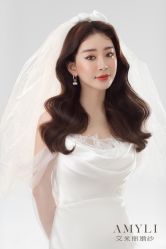 -艾米丽婚纱礼服