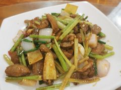 爆炒猪肠-牛恒濑粉