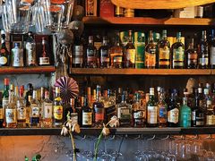 -城墙外BAR