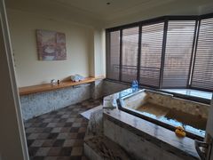 -春晖园度假酒店温泉