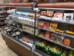 -全家便利店(天目山路三店)