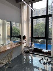 -茶发Salon·烫发染发理发